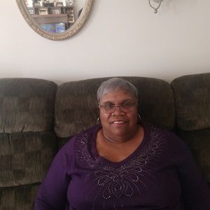 Meet your Posher, Renee